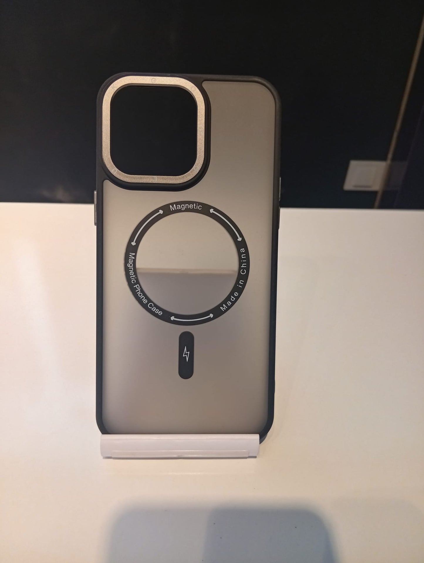 iPhone 16 Pro Kılıf